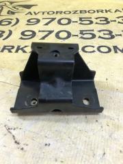 Кронштейн багажника задний левый Q5 2019 80A 2.0 Кронштейн багажника задний левый Q5 2019 80A 2.0