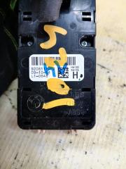 Кнопка стеклоподъемника передняя левая 428 2015 F36 2.0 Кнопка стеклоподъемника передняя левая 428 2015 F36 2.0