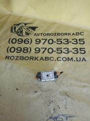 Фото запчасти антенна/усилитель антенны volkswagen Tiguan 2019 Б/У запчасть Запчасть антенна/усилитель антенны volkswagen Tiguan 2019