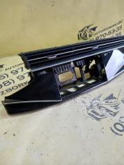 Декоративная накладка Q7 2020 4M DCBD