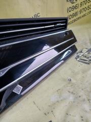 Декоративная накладка Q7 2020 4M DCBD