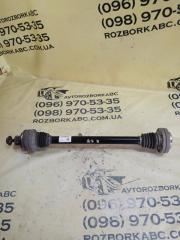 Полуось задний правый Audi Q7 2016 Б/У Полуось задний правый Audi Q7 2016