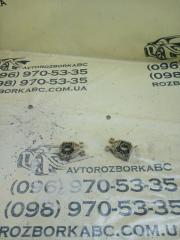 Кронштейн радиатора Volkswagen Tiguan 2019 Б/У Кронштейн радиатора Volkswagen Tiguan 2019