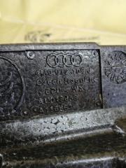 Абсорбер багажника Q7 2020 4M DCBD Абсорбер багажника Q7 2020 4M DCBD