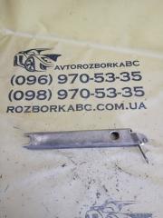 Кронштейн радиатора BMW X1 2017 Б/У Кронштейн радиатора BMW X1 2017