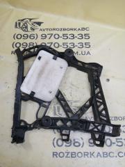 Кронштейн заднего бампера задний правый gl 450 2015 x166 276 3.0 biturbo