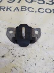 Скоба замка gl 450 2015 x166 276 3.0 biturbo