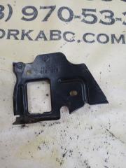 Кронштейн замка капота передний правый Mercedes-Benz gl 450 x166 276 3.0 biturbo