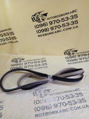 Уплотнитель двери задний правый Mercedes-Benz gl 450 2015 Б/У Уплотнитель двери задний правый Mercedes-Benz gl 450 2015