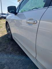 Двери передние левые Legacy 2021 BW 2.4