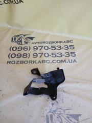 Кронштейн блока ABS Mercedes-Benz gl 450 2015