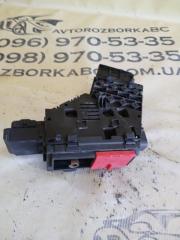 Блок предохранителей под капот gl 450 2015 x166 276 3.0 biturbo