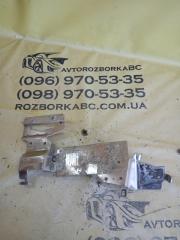 Кронштейн Audi Q7 2016 Б/У Кронштейн Audi Q7 2016