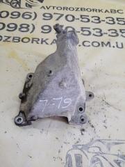 Кронштейн двигателя левый gl 450 2015 x166 276 3.0 biturbo