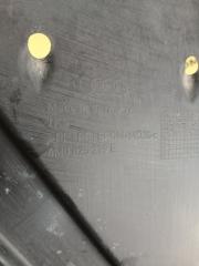 Защита днища кузова задняя правая Audi Q7 4M 3.0