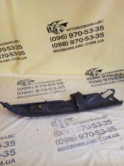 Уплотнитель крыла передний правый 7 16-22 G11 G12