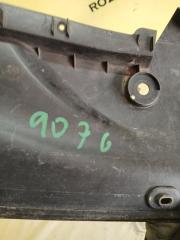 Уплотнитель крыла передний правый 7 16-22 G11 G12