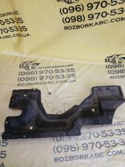 Защита днища кузова задняя левая Audi Q7 2016 Б/У Защита днища кузова задняя левая Audi Q7 2016