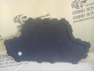 Шумоизоляция капота Audi Q3 2021