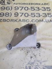 Кронштейн двигателя правый Camaro 2015 LT 3.6