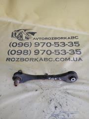 Фото запчасти рычаг поперечный задний левый Volkswagen Tiguan 2019 Б/У запчасть Запчасть рычаг поперечный задний левый Volkswagen Tiguan 2019