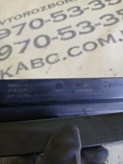 Накладка радиатора передняя правая 530 2018 G30 XB1142M0