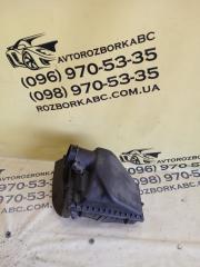 Корпус воздушного фильтра BMW 530 2018 Б/У Корпус воздушного фильтра BMW 530 2018