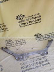 Розпорка передних стоек передняя BMW 530 2018 Б/У Розпорка передних стоек передняя BMW 530 2018