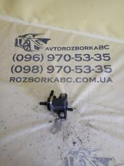 Клапан топливного бака BMW 530 2018 Б/У Клапан топливного бака BMW 530 2018