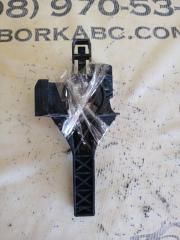 Кронштейн радиатора передний правый Audi Q5 80A 2.0 DAYB