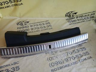 Накладка багажника Audi Q8 2019 Б/У Накладка багажника Audi Q8 2019