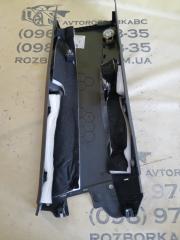 Обшивка салона левая Audi Q8 DCBD