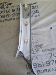 Обшивка стойки передняя правая Audi Q8 DCBD