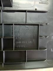 Накладка порога салона правая Q8 2019 DCBD