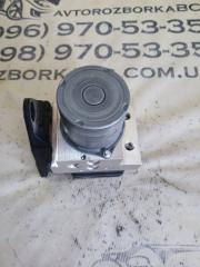 Блок ABS Q8 2019 DCBD Блок ABS Q8 2019 DCBD