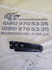 Кронштейн радиатора Audi Q5 2018 Б/У Кронштейн радиатора Audi Q5 2018