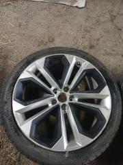 Диск S-line R20 Q3 2021 83A 2.0 DHHA Диск S-line R20 Q3 2021 83A 2.0 DHHA