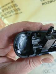 Форсунка стеклоомывателя Audi Q8 3.0 DCBD Форсунка стеклоомывателя Audi Q8 3.0 DCBD