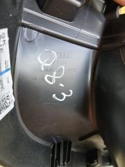 Обшивка двери багажника задняя левая Audi Q8 3.0 DCBD Обшивка двери багажника задняя левая Audi Q8 3.0 DCBD