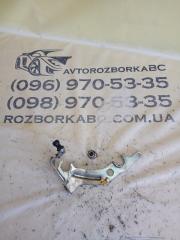 Кронштейн воздушного фильтра Mercedes-Benz GLC 300 2019 Б/У Кронштейн воздушного фильтра Mercedes-Benz GLC 300 2019