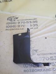 Накладка стойки передняя правая Audi Q8 2019 Б/У Накладка стойки передняя правая Audi Q8 2019