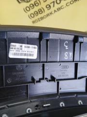 Накладка подлокотника Audi Q8 3.0 DCBD Накладка подлокотника Audi Q8 3.0 DCBD