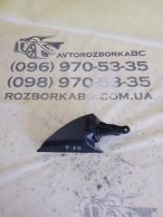 Уплотнитель двери передний левый Audi Q8 2019 Б/У Уплотнитель двери передний левый Audi Q8 2019