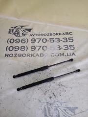 Амортизатор капота передний Audi S5 2017 Б/У Амортизатор капота передний Audi S5 2017