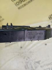 Кронштейн порога Audi S5 Coupe 3.0 CWGD Кронштейн порога Audi S5 Coupe 3.0 CWGD