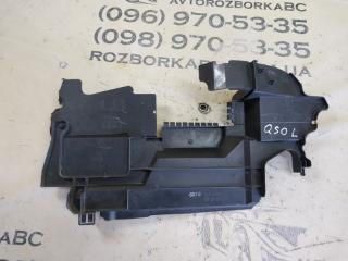 Дефлектор радиатора левый Infiniti Q50 AWD 3.0 Дефлектор радиатора левый Infiniti Q50 AWD 3.0