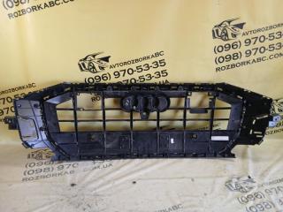 Решетка радиатора Q8 2019 3.0 DCBD Решетка радиатора Q8 2019 3.0 DCBD