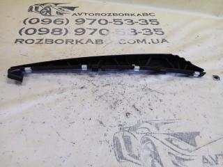 Кронштейн уплотнителя двери задний правый Q8 2019 3.0 DCBD Кронштейн уплотнителя двери задний правый Q8 2019 3.0 DCBD