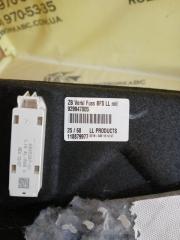 Накладка торпеди передняя правая BMW 530 G30 XB1142M0