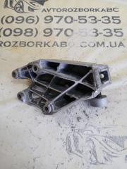 Подушка двигателя передняя левая BMW 530 G30 XB1142M0